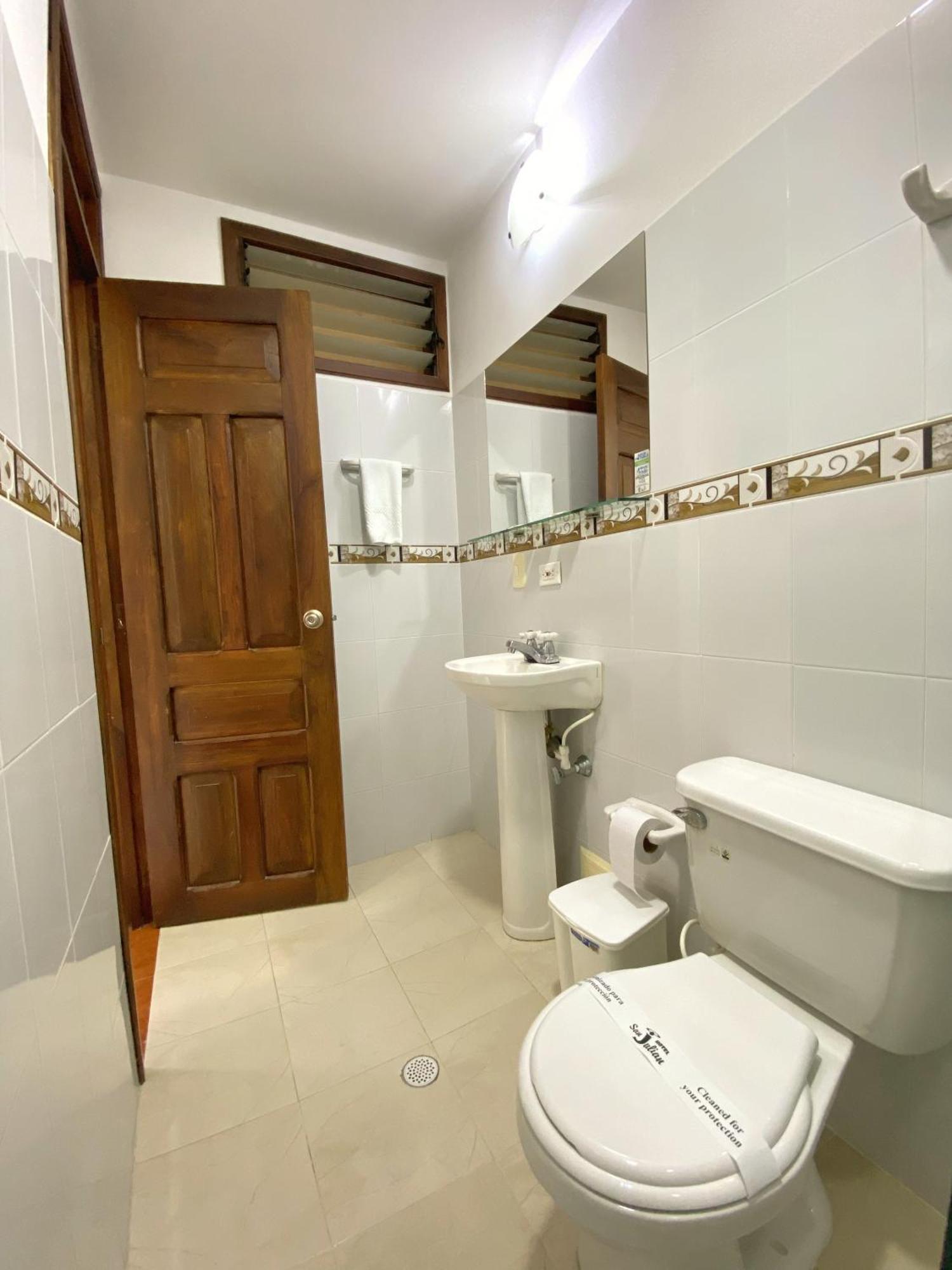 Hotel San Julian Buga Εξωτερικό φωτογραφία